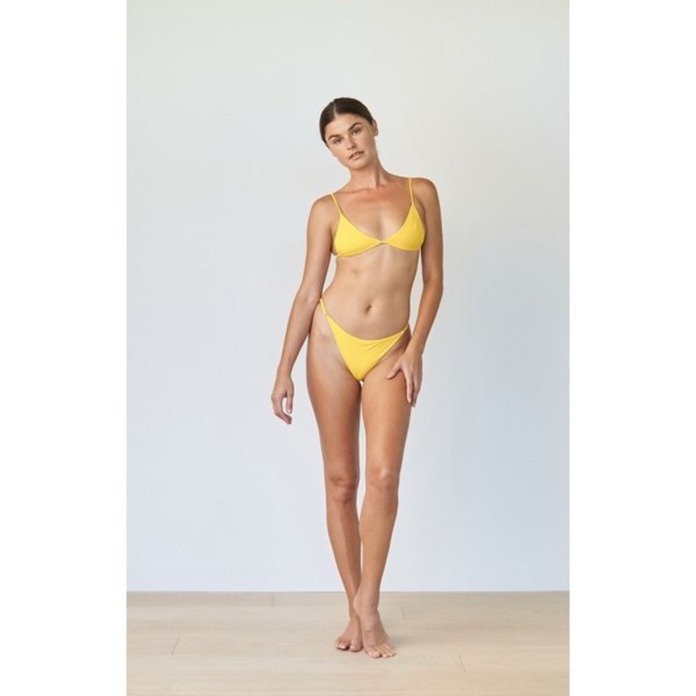 Acacia Railay Top + Neema Bottom in Lemon Rib